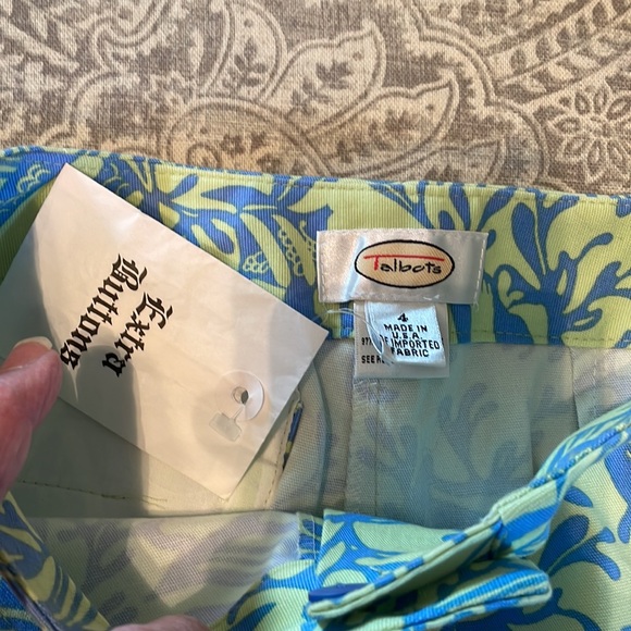 Talbots Ankle Pants SZ 4 NWT - Picture 2 of 2